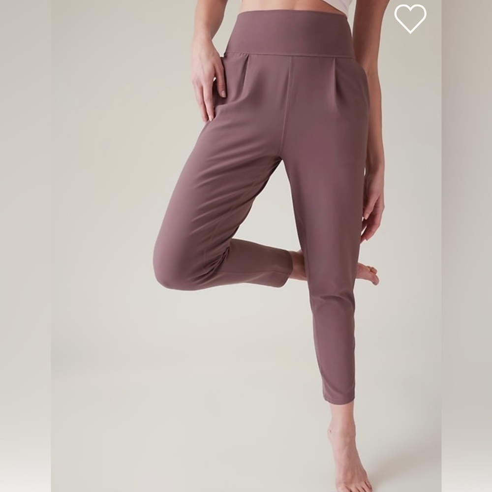 Athleta Elation Joggers in Mauve NWT
